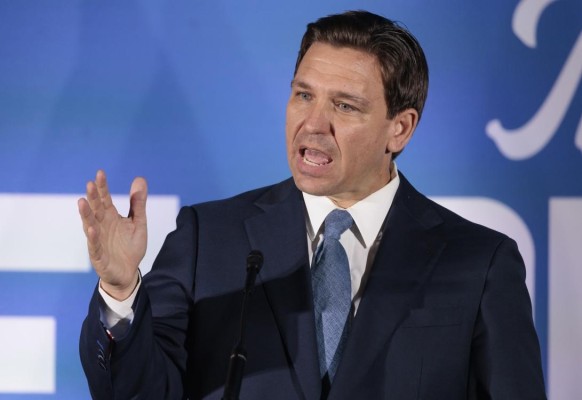 El gobernador de Florida, Ron DeSantis en una imagen de archivo. El gobernador de Florida, Ron DeSantis en una imagen de archivo.