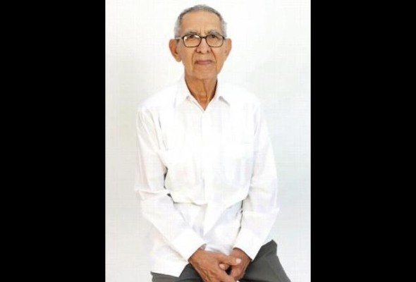 Demetrio Romero Wong, periodista. Como el autor de la fotografía 'Vergüenza Deportiva', fue su aguda intuición la que le permitió captar esta hermosa imagen. Demetrio Romero Wong, periodista. Como el autor de la fotografía 'Vergüenza Deportiva', fue su aguda intuición la que le permitió captar esta hermosa imagen.
