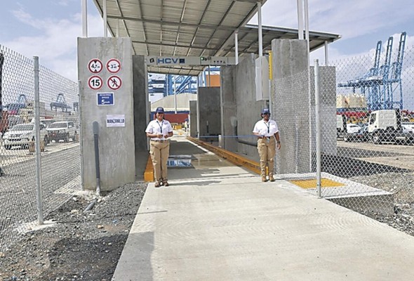Los escáneres serán instalados en los puertos del país. Los escáneres serán instalados en los puertos del país.