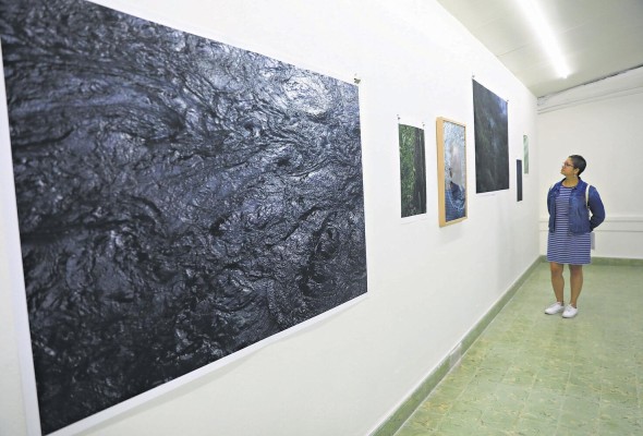 'Jenené' se expone en la sala La Bóveda del MAC. 'Jenené' se expone en la sala La Bóveda del MAC.