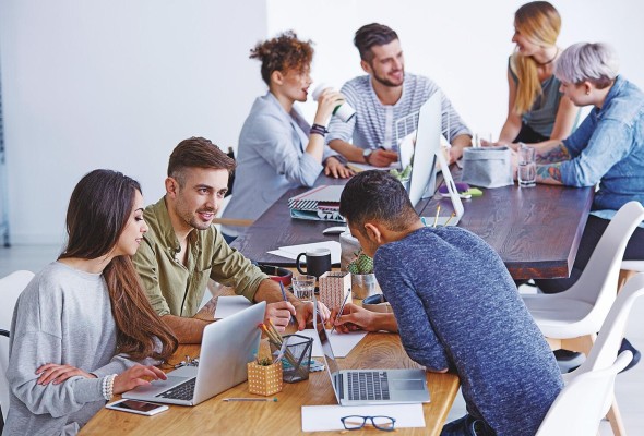 Las empresas de tecnología tienen el enorme reto de entregar su mensaje de forma cercana y comprensible para todos Las empresas de tecnología tienen el enorme reto de entregar su mensaje de forma cercana y comprensible para todos