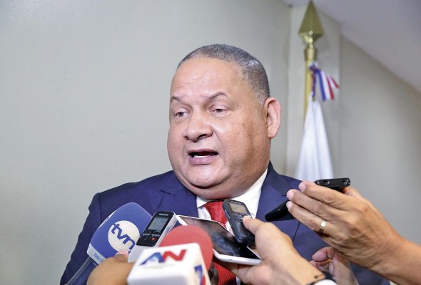 Benicio Robinson, presidente del PRD Benicio Robinson, presidente del PRD