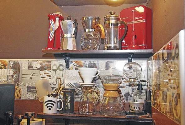 El café puede ser filtrado de múltiples formas. El café puede ser filtrado de múltiples formas.