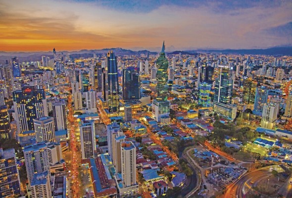 Panamá busca aumentar su espacio habitable y operativo. Panamá busca aumentar su espacio habitable y operativo.
