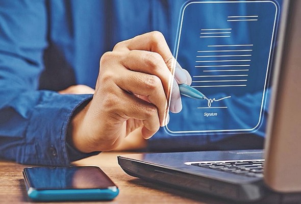 En Panamá hay dos tipos de firma: la firma electrónica calificada y la firma digital simple. En Panamá hay dos tipos de firma: la firma electrónica calificada y la firma digital simple.