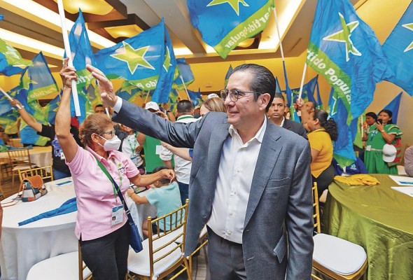 El candidato presidencial por el Partido Popular, Martín Torrijos El candidato presidencial por el Partido Popular, Martín Torrijos