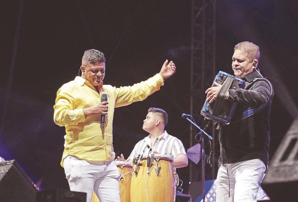 Los tipiqueros Manuel y Abdiel también participaron en el Festival. Los tipiqueros Manuel y Abdiel también participaron en el Festival.