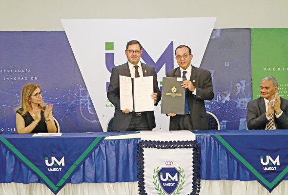 La cita tuvo lugar en el Paraninfo de la Umecit. La cita tuvo lugar en el Paraninfo de la Umecit.