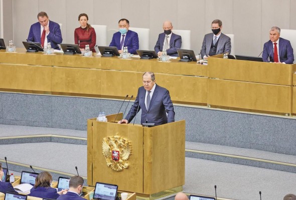 El ministro de Asuntos Exteriores, Sergei Lavrov, en una intervención en la Duma del Estado. El ministro de Asuntos Exteriores, Sergei Lavrov, en una intervención en la Duma del Estado.