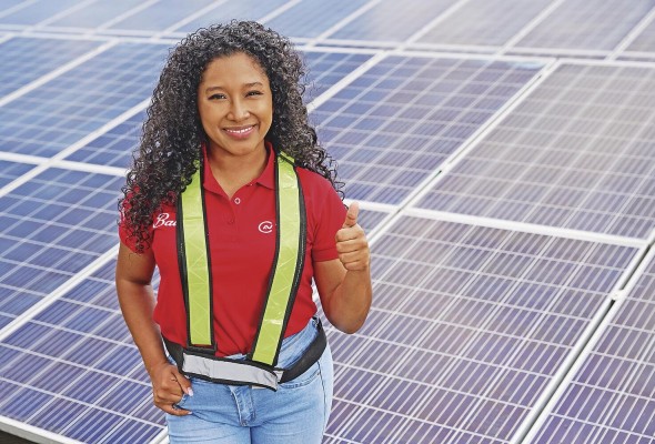 Cerveceria Nacional junto a Celsia esperan completar la instalación de paneles solares para abastecer siete nuevos centros de distribución Cerveceria Nacional junto a Celsia esperan completar la instalación de paneles solares para abastecer siete nuevos centros de distribución