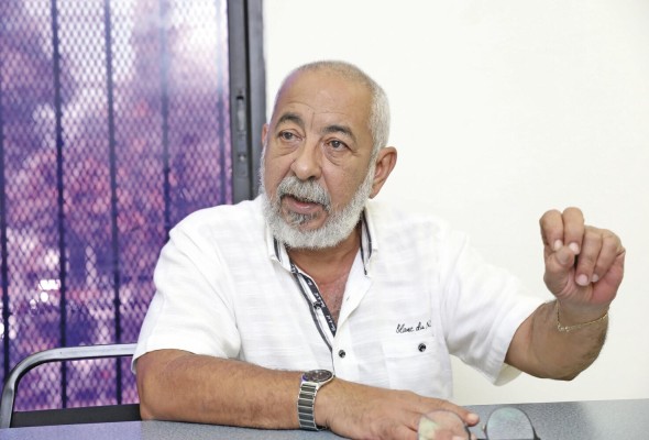 Leonardo Padura: Conde y yo tenemos muchas cosas en común Leonardo Padura: Conde y yo tenemos muchas cosas en común