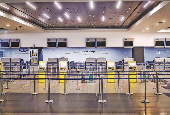 Frontier ofrece a los viajeros la alternativa de tener vacío el asiento de al lado pagando $39 adicionales. Frontier ofrece a los viajeros la alternativa de tener vacío el asiento de al lado pagando $39 adicionales.