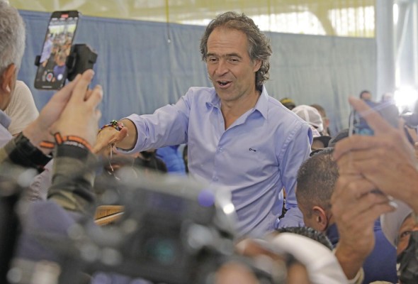 Federico Gutiérrez candidato de la coalición Equipo por Colombia. Federico Gutiérrez candidato de la coalición Equipo por Colombia.