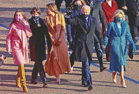 El presidente Biden, su esposa y familia a su llegada al Capitolio. El presidente Biden, su esposa y familia a su llegada al Capitolio.
