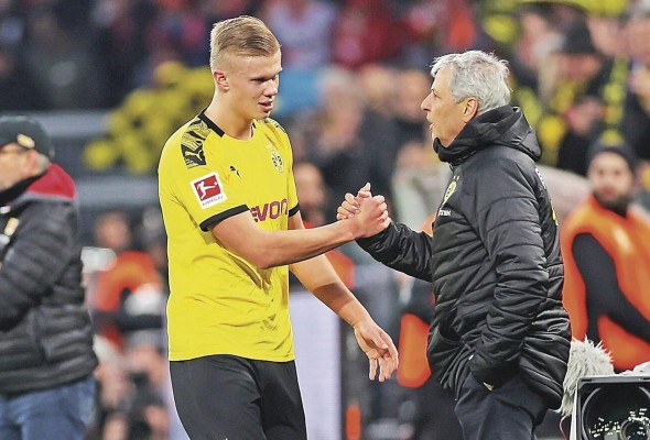 Dortmund's Erling Haaland durante un encuentro en la cancha en Alemania. Dortmund's Erling Haaland durante un encuentro en la cancha en Alemania.