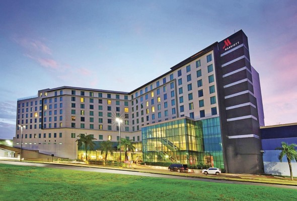 Dentro del sector turismo los más afectados fueron los hoteles durante la pandemia Dentro del sector turismo los más afectados fueron los hoteles durante la pandemia