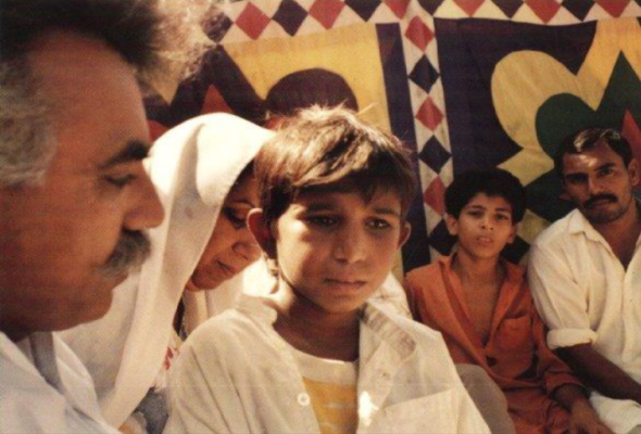 Iqbal Masih, niño paquistaní que luchó contra la esclavitud infantil. Iqbal Masih, niño paquistaní que luchó contra la esclavitud infantil.