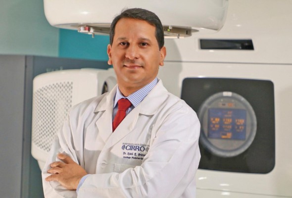 Keith R. Britton, presidente de la Asociación Nacional Contra el Cáncer Keith R. Britton, presidente de la Asociación Nacional Contra el Cáncer