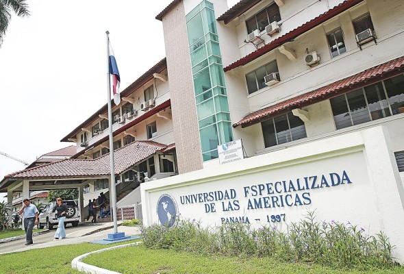 Universidad Especializada de las Américas Universidad Especializada de las Américas