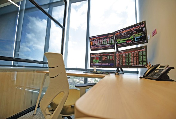 En Canal Securities cuentan con un equipo de profesionales con amplia experiencia y conocimiento. En Canal Securities cuentan con un equipo de profesionales con amplia experiencia y conocimiento.