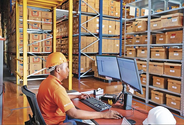 Cuentan con 'softwares' y equipos especializados para digitalizar los documentos a través de operaciones ágiles. Cuentan con 'softwares' y equipos especializados para digitalizar los documentos a través de operaciones ágiles.