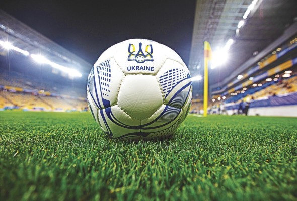 En el fútbol europeo Ucrania ha sido un país competitivo a nivel de selecciones y clubes, con figuras destacadas y jugadores sobresalientes. En el fútbol europeo Ucrania ha sido un país competitivo a nivel de selecciones y clubes, con figuras destacadas y jugadores sobresalientes.