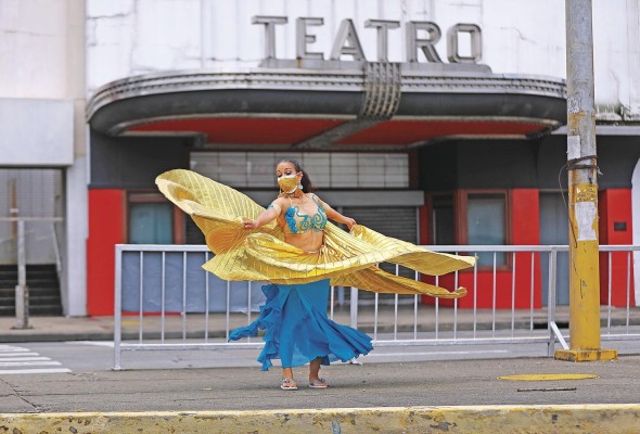 El sector de la danza formó parte de los gremios que se sumaron a la creación del anteproyecto. El sector de la danza formó parte de los gremios que se sumaron a la creación del anteproyecto.