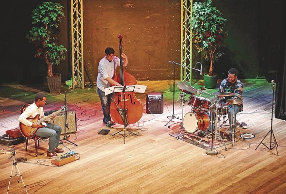 El proyecto busca ofrecer música de calidad a un público diverso. El proyecto busca ofrecer música de calidad a un público diverso.