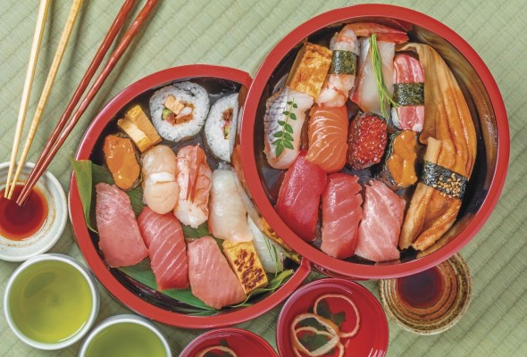 El sushi fresco puede adquirise a módicos precios. El sushi fresco puede adquirise a módicos precios.