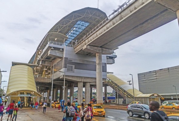 Vista del Metro de Panamá. Vista del Metro de Panamá.
