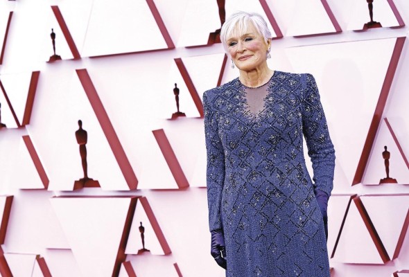 Glenn Close sorprendió con un baile improvisado de la canción 'Da Butt'. Glenn Close sorprendió con un baile improvisado de la canción 'Da Butt'.