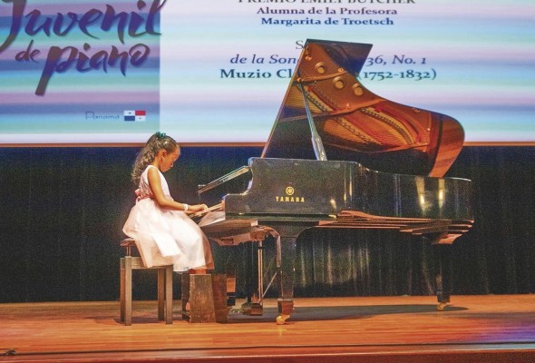 Acto de premiación del Concurso Juvenil de Piano 2021. Acto de premiación del Concurso Juvenil de Piano 2021.