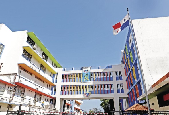 La estructura del Hospital del Niño se ha quedado pequeña para la demanda. La estructura del Hospital del Niño se ha quedado pequeña para la demanda.