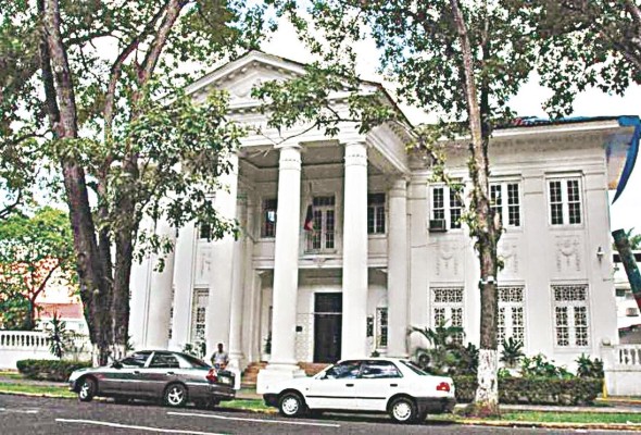 Científicos del Instituto Conmemorativo Gorgas de Estudios de la Salud (ICGES) anunciaron el brote epidémico por malaria. Científicos del Instituto Conmemorativo Gorgas de Estudios de la Salud (ICGES) anunciaron el brote epidémico por malaria.