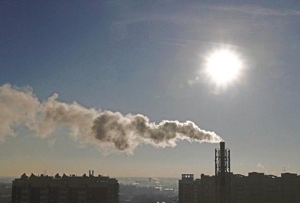 Estados como Australia, Arabia Saudita y Jápón se resisten a disminuir el uso de energía fósil. Estados como Australia, Arabia Saudita y Jápón se resisten a disminuir el uso de energía fósil.