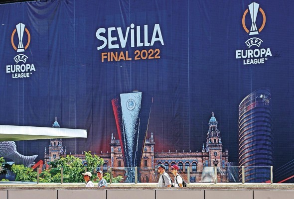 El estadio Ramón Sánchez Pizjuán, en Sevilla, España, será el escenario de esta final. El estadio Ramón Sánchez Pizjuán, en Sevilla, España, será el escenario de esta final.