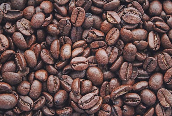 Los parámetros de evaluación incluyen aroma, sabor, acidez, cuerpo y balance del café. Los parámetros de evaluación incluyen aroma, sabor, acidez, cuerpo y balance del café.