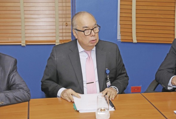 Enrique Lau, director de la CSS, aún no cuenta con estados financieros confiables sobre el IVM. Enrique Lau, director de la CSS, aún no cuenta con estados financieros confiables sobre el IVM.