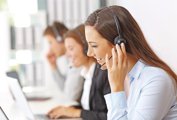 Lo que suceda a lo interno de una empresa impacta directamente en el cliente. Lo que suceda a lo interno de una empresa impacta directamente en el cliente.