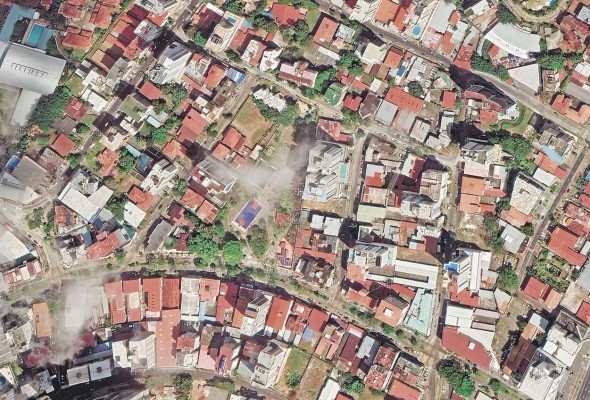 El Parque Andrés Bello, junto a la avenida Argentina, fue objeto del proyecto de Renovación Urbana del Municipio de Panamá. Esta sería la segunda transformación que sufriría el entorno y el propio parque. El Parque Andrés Bello, junto a la avenida Argentina, fue objeto del proyecto de Renovación Urbana del Municipio de Panamá. Esta sería la segunda transformación que sufriría el entorno y el propio parque.
