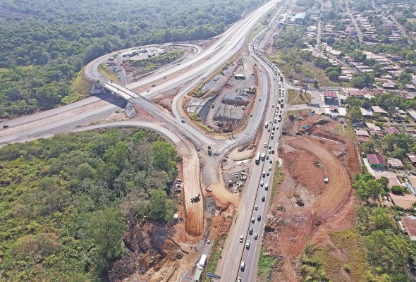 El proyecto de ampliación de la carretera tiene un plan de mantenimiento de tres años que será ejecutado por el Consorcio Loma Cová. El proyecto de ampliación de la carretera tiene un plan de mantenimiento de tres años que será ejecutado por el Consorcio Loma Cová.