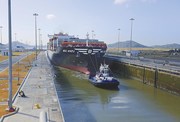 El Canal de Panamá y la población requieren una revisión en la administración de las fuentes hídricas El Canal de Panamá y la población requieren una revisión en la administración de las fuentes hídricas