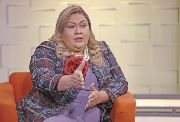 Nellys Herrera: 'No hay un plan estratégico nacional contra la violencia a la mujer' Nellys Herrera: 'No hay un plan estratégico nacional contra la violencia a la mujer'