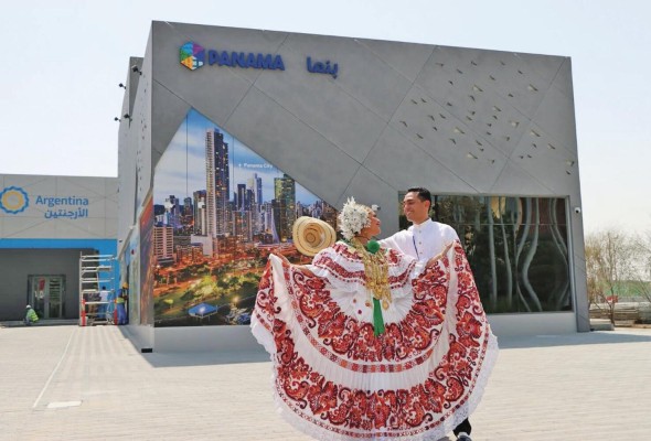 Panamá celebró el 20 de octubre su Día Nacional en la Expo 2020 de Dubái, en el Al Wasl Plaza. Panamá celebró el 20 de octubre su Día Nacional en la Expo 2020 de Dubái, en el Al Wasl Plaza.