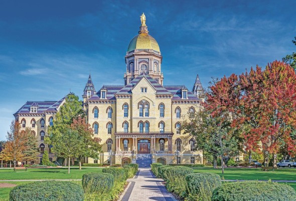 Schnell fue recientemente elegido decano de la Facultad de Ciencias de la Universidad de Notre Dame y entrará en vigor el 1 de septiembre. Schnell fue recientemente elegido decano de la Facultad de Ciencias de la Universidad de Notre Dame y entrará en vigor el 1 de septiembre.