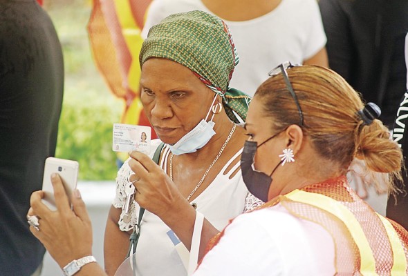 Los métodos electrónicos no favorecieron el proceso de recolección de firmas para la constituyente. Los métodos electrónicos no favorecieron el proceso de recolección de firmas para la constituyente.