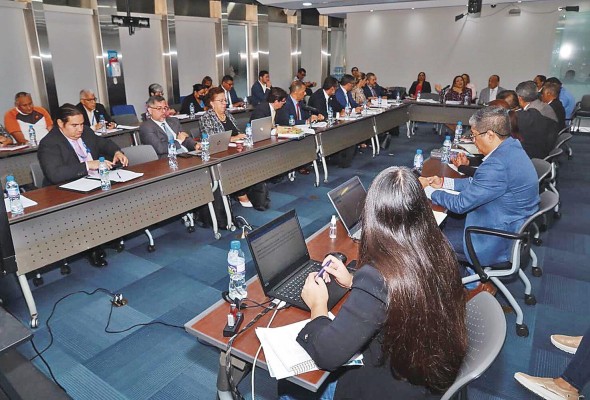 El análisis del proyecto 625 continuará el próximo lunes 10 de abril, y se enfocará en la necesidad de crear o no una nueva jurisdicción El análisis del proyecto 625 continuará el próximo lunes 10 de abril, y se enfocará en la necesidad de crear o no una nueva jurisdicción