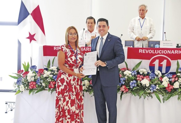 Carrizo sostendrá conversaciones con candidatos presidenciales de otros colectivos políticos. Carrizo sostendrá conversaciones con candidatos presidenciales de otros colectivos políticos.