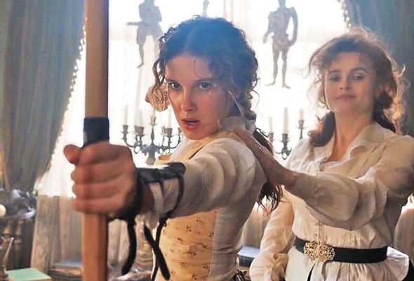 La actriz y protagonista Milly Bobby Brown realizó su debut como productora, dando el impulso de grabación a 'Enola Holmes'. La actriz y protagonista Milly Bobby Brown realizó su debut como productora, dando el impulso de grabación a 'Enola Holmes'.