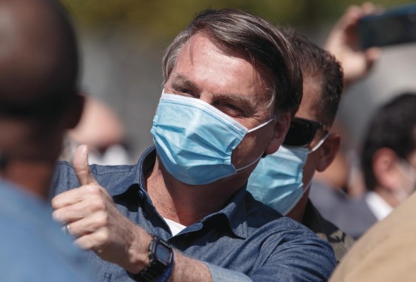 Según el informe, hoy liderazgos que apunten a distanciarse de la élite, como el de Jair Bolsonaro (Brasil), se presentan más atractivos para la ciudadanía. Según el informe, hoy liderazgos que apunten a distanciarse de la élite, como el de Jair Bolsonaro (Brasil), se presentan más atractivos para la ciudadanía.